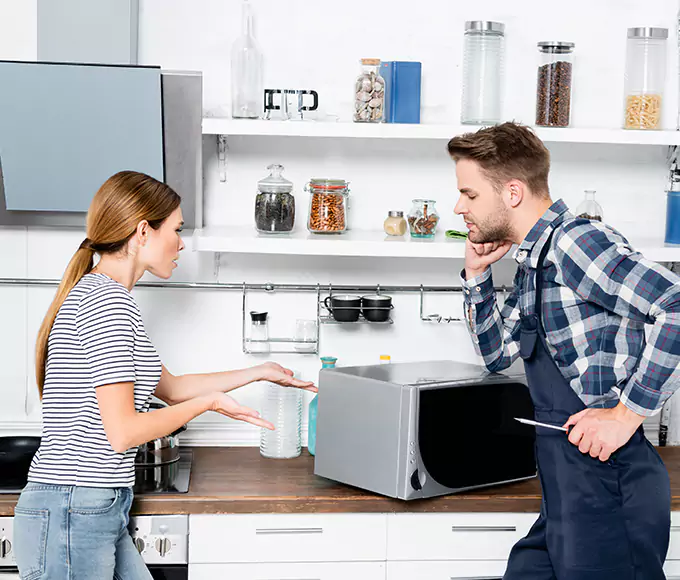 Why Stratford Homeowners Trust Stratford Appliance Pro for Every Microwave Fix?